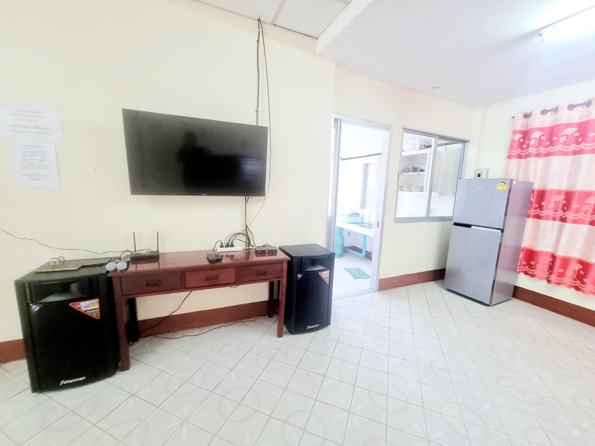 Mae Rampung Beach House คาราโอเกะและสระเด็ก ラヨーン エクステリア 写真