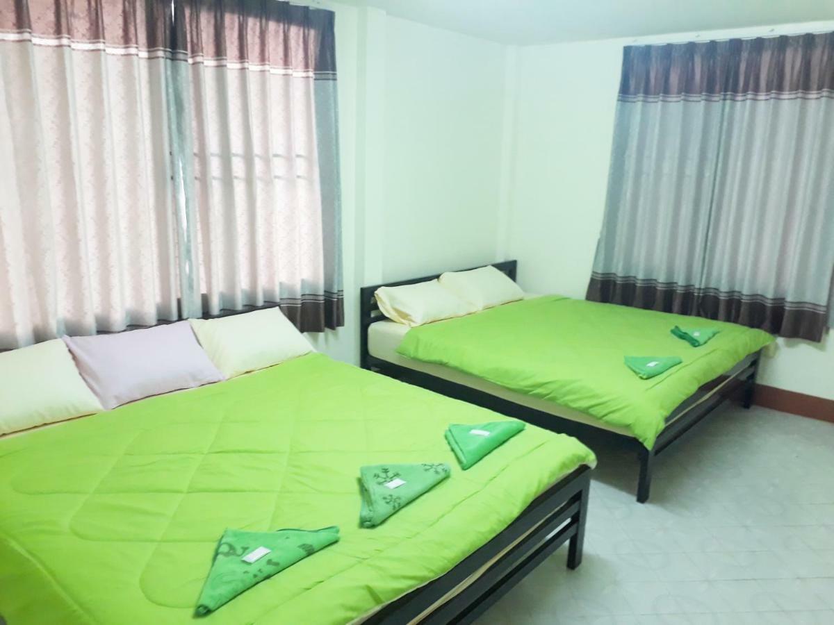 Mae Rampung Beach House คาราโอเกะและสระเด็ก ラヨーン エクステリア 写真